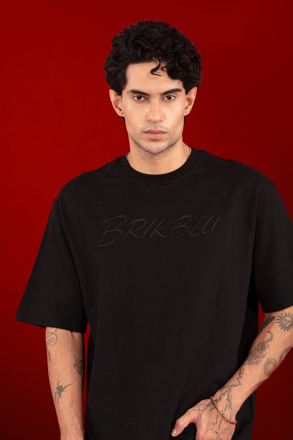 BLACK SIGNATURE